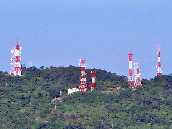 File:Mount Zhentou.jpg