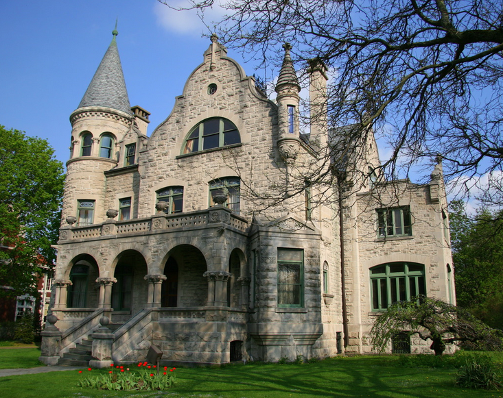 File:The 1890 House Museum.png