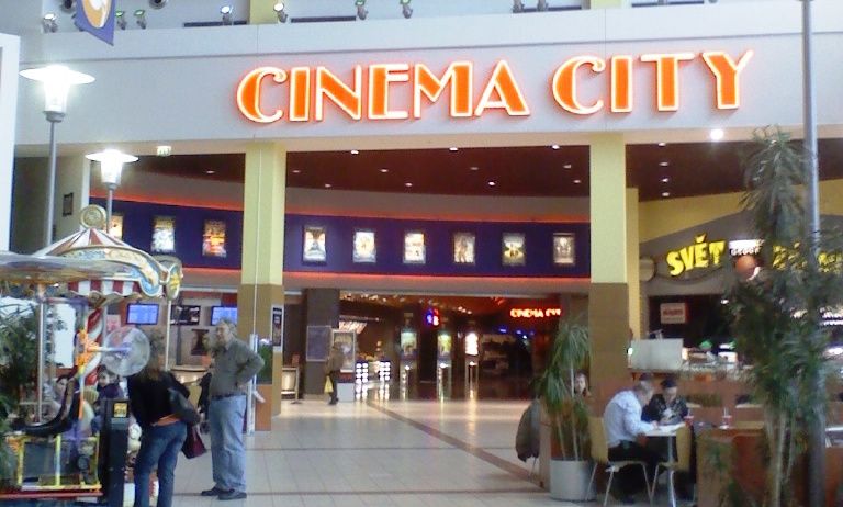 File:CinemaCity Prague Zlicin.jpg