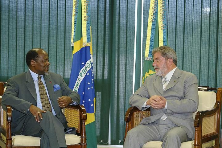 File:LulaChissano.jpg