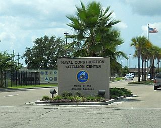 File:NavalConstructionBattalionCenterSign (Gulfport, MS).jpg