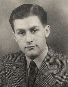 File:Alan Durband July 1946.jpg