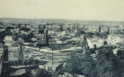 File:Boryslaw 1920 post card.jpg