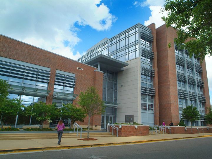 File:Georgia Regents University, Health Sciences Building.jpg