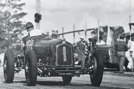 File:Alfa Romeo Monza of Alf Barrett.jpg