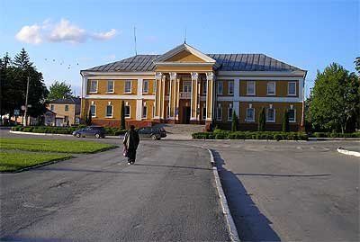 File:Dunaivtsi Education.jpg