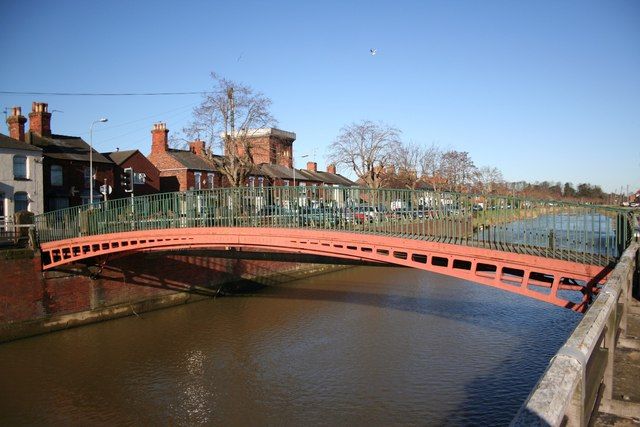 File:Hospital Bridge - geograph.org.uk - 679856.jpg