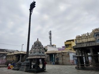 File:Kanchi katchabesvarar temple4.jpg