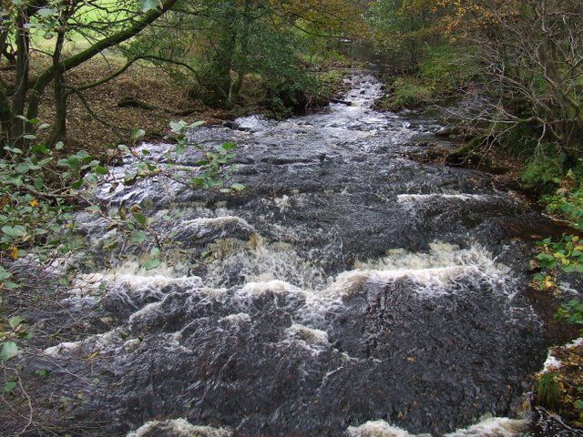 File:Kip Water - geograph.org.uk - 1546803.jpg