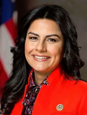 File:Nanette Barragan official portrait (cropped 2).jpg