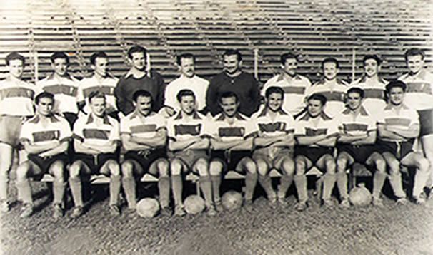 File:UC campeones 1949.jpg