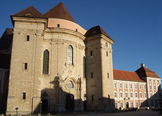 File:Wiblingen Kirche.jpg