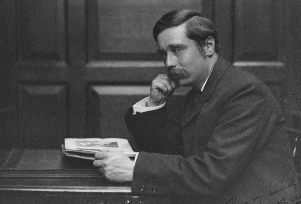 File:H. G. Wells, c.1890.jpg