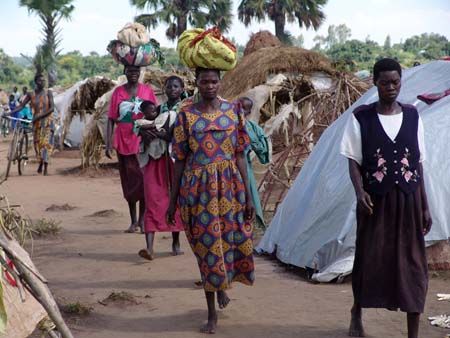 File:Lira IDP camp new arrivals.jpg