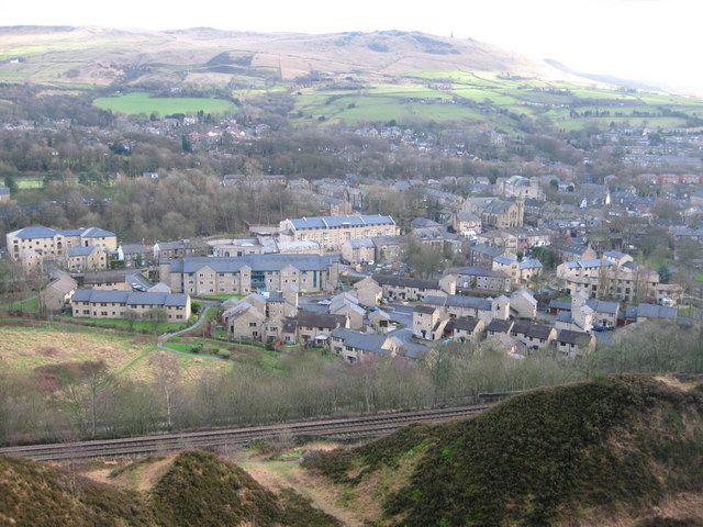 File:Uppermill and Railway.jpg