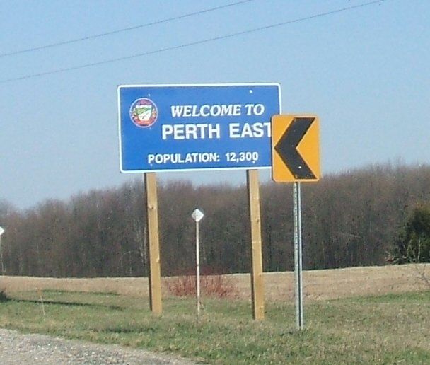 File:WelcomeToPerthEast.jpg