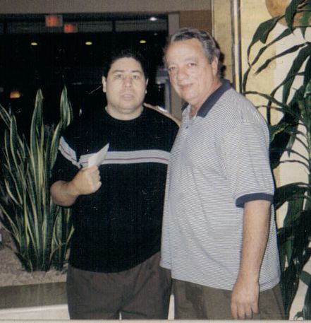 File:Wilfredo Gómez with Tony Santiago.jpg