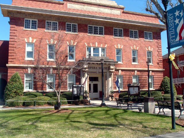 File:AbbevilleSC operahouse.jpg