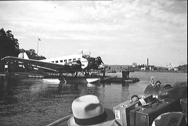 File:DNL Ju-52 docked at Gressholmen.jpeg