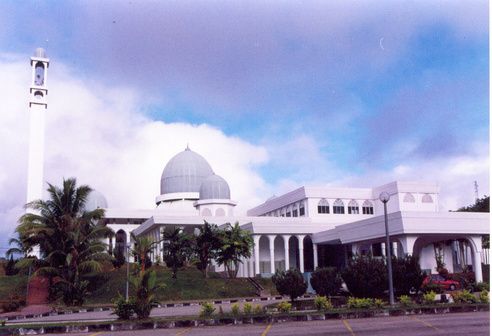 File:Masjid Tengku Muhammad Faiz Petra (346904242).jpg