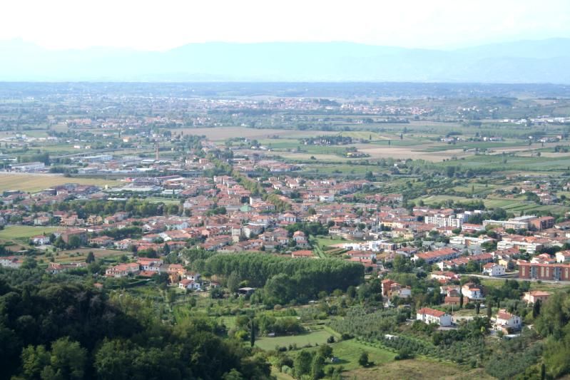 File:Panorama san miniato basso.jpg