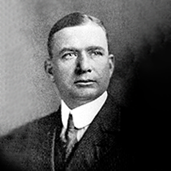 File:Phillip Milledoler Brett circa 1930.png