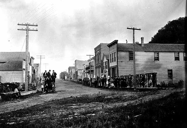 File:Reads Landing, Minnesota (circa 1872).jpg