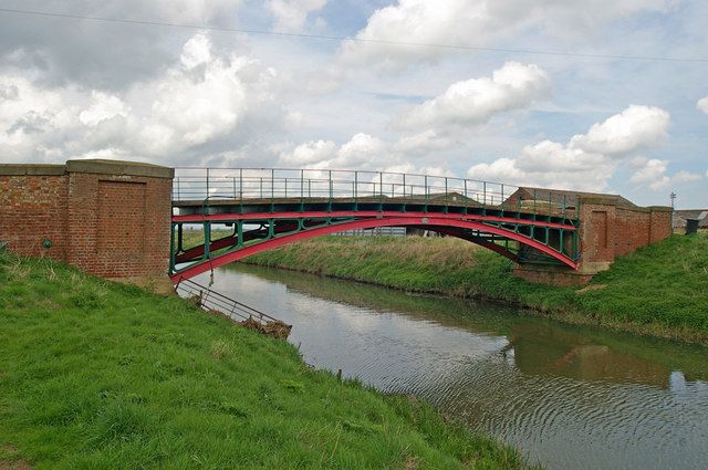 File:Brown's Bridge - geograph.org.uk - 782614.jpg