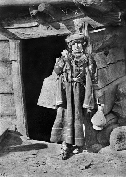 File:Khevsur woman C 1881.jpg