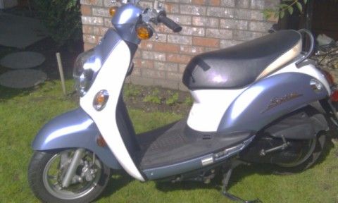 File:Kymco sento 50cc.jpg