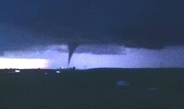 File:May 21, 2011 Reading, Kansas tornado.jpg