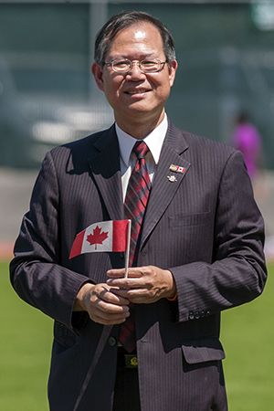 File:RichardTLee 4693.jpg