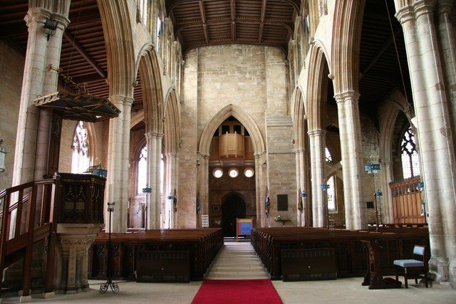 File:St.Denys' nave - geograph.org.uk - 960450.jpg