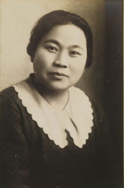 File:Assistant Professor Tokura Haru.jpg