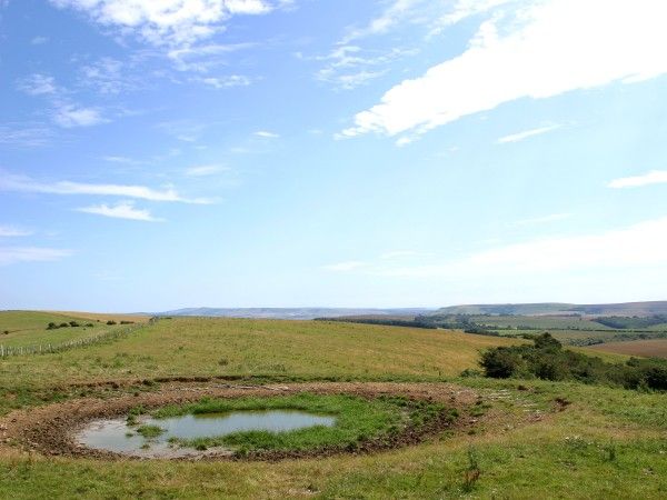 File:Ditchling beacon - geograph.org.uk - 76708.jpg