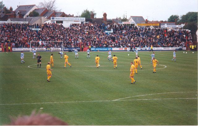 File:Elm Park Stadium 1.jpg