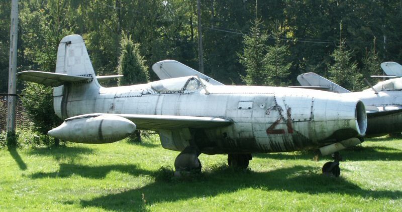 File:Jak23 yak23.jpg