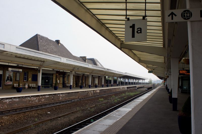 File:Middlesbrough Station 2011.jpg