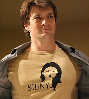 File:Nathan Fillion w Shiny shirt at Flanvention.jpg