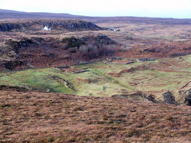 File:Ruined settlement, Galtrigill, Skye.jpg