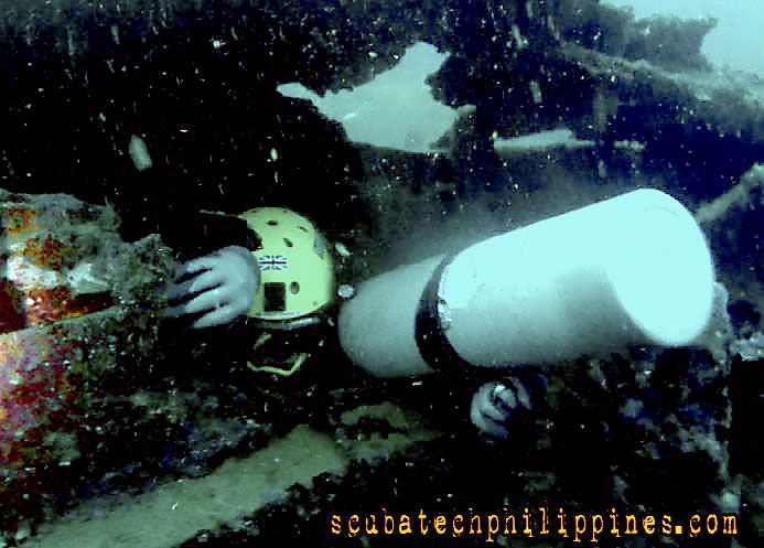 File:Technical wreck penetration training course.jpg