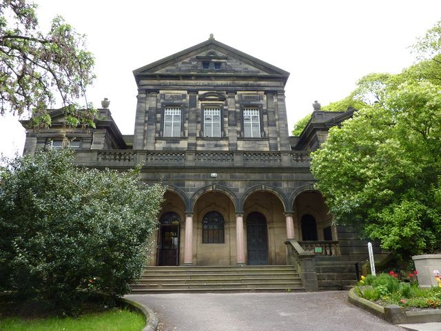 File:Birchcliffe Centre, Hebden Bridge.jpg