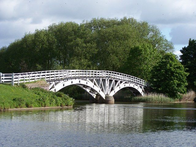 File:Dutton - Horse Bridge.jpg