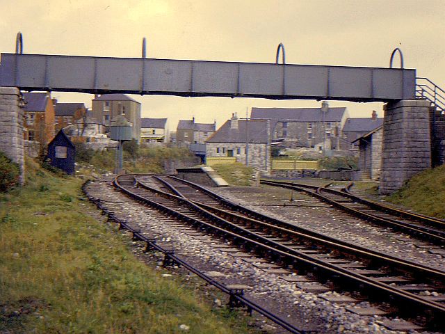 File:Easton station - geograph.org.uk - 3438321.jpg