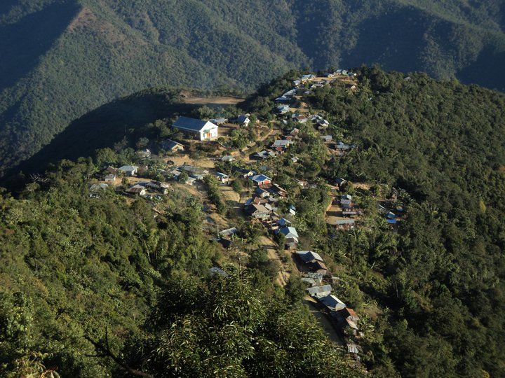 File:Khamlangvillage.jpg