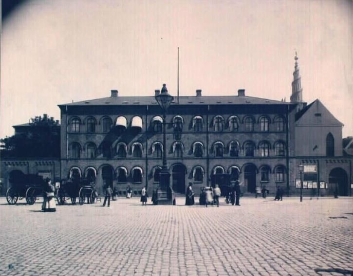 File:Kvindefængslet på Christianshavn 1899.jpg