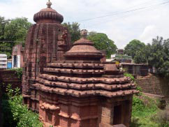 File:Mangalesvara Siva Temple..png