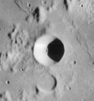 File:Darney crater 4125 h2.jpg