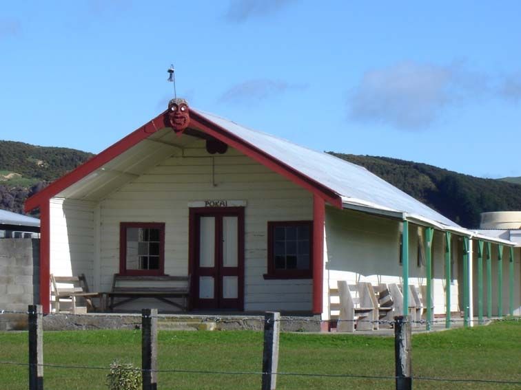 File:Pokai marae.JPG