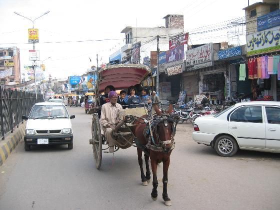 File:Railway Road Jhelum in early morning.jpg